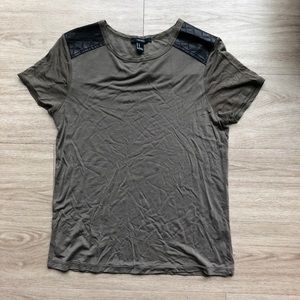 F21 vegan leather shoulder tee